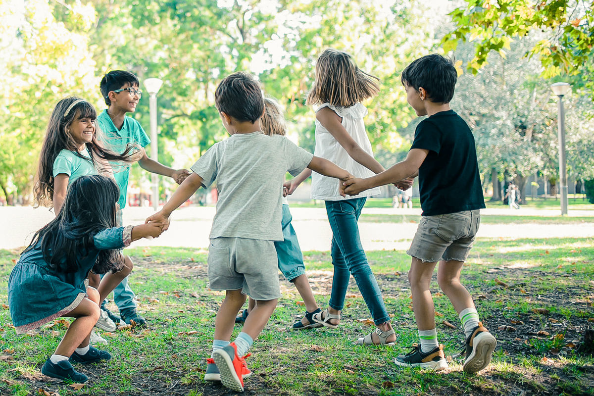 8 DIY Eco-Friendly Party Games and Activities for Children