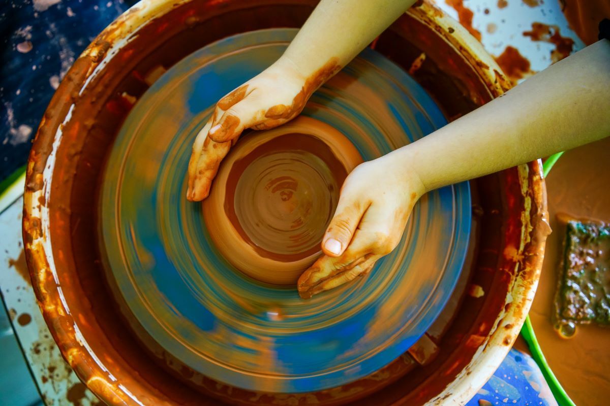 pottery-child.jpg